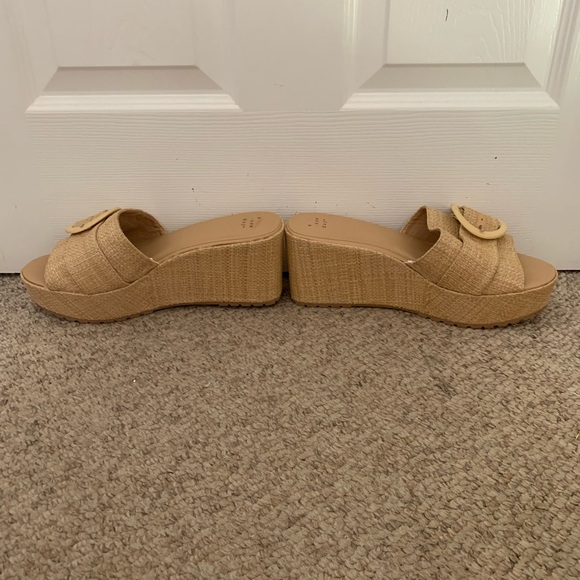 a new day Women's Tan Wedge Sandals Size 11 - Picture 2 of 7